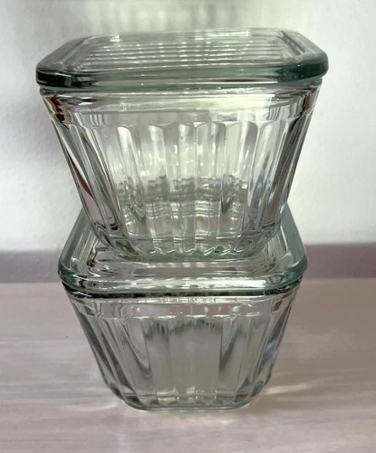 2 Anchor Hocking 1932 Vtg Design square glass refrigerator dish * excel cond *