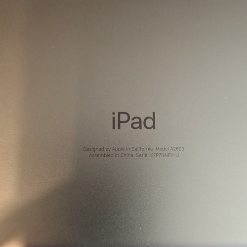 Apple iPad 10.2in 64GB Gray Wi‑Fi + 4G A2603 For Parts