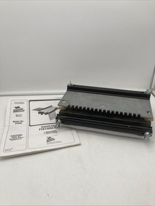 Vermont American Router Dovetail Jig Fixture Kit 23460 w/ Manual Woodworking USA