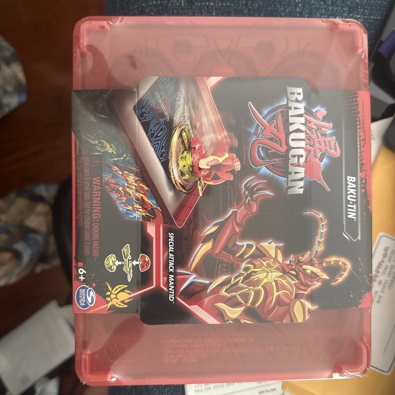 Bakugan Baku-tin w/ Special Attack Mantid Spinning Action Figure - New & Sealed!
