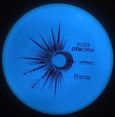 MVP Axiom Total Eclipse ENVY Glow 2.0 OTB Open Edition - 173g Blue/Teal Glow Rim