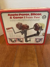 VTG Norpro Apple/ Potato Parer, Slicer, & Corer Metal w/ Clamp canning Baking