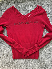 DKNY Jeans Women s Red Knit V-Neck Long Sleeve Logo Pullover Sweater Size M