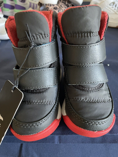Sorel Whitney Toddler Slip-on Snow Boots, Jet Black/Poppy Red, Size 4, NEW - Picture 2 of 10