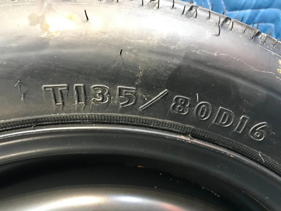 99-04 HONDA ODYSSEY SPARE TIRE DONUT WHEEL RIM T135/80D16 EMERGENCY JACK KIT - Image 4 of 4