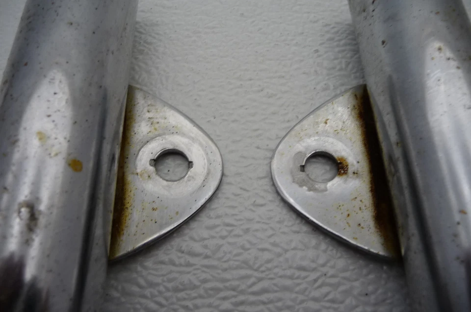 Soportes/orejas de faros cromados para Suzuki TS90 TS 90 #6097 (B) Foto 2 de 3