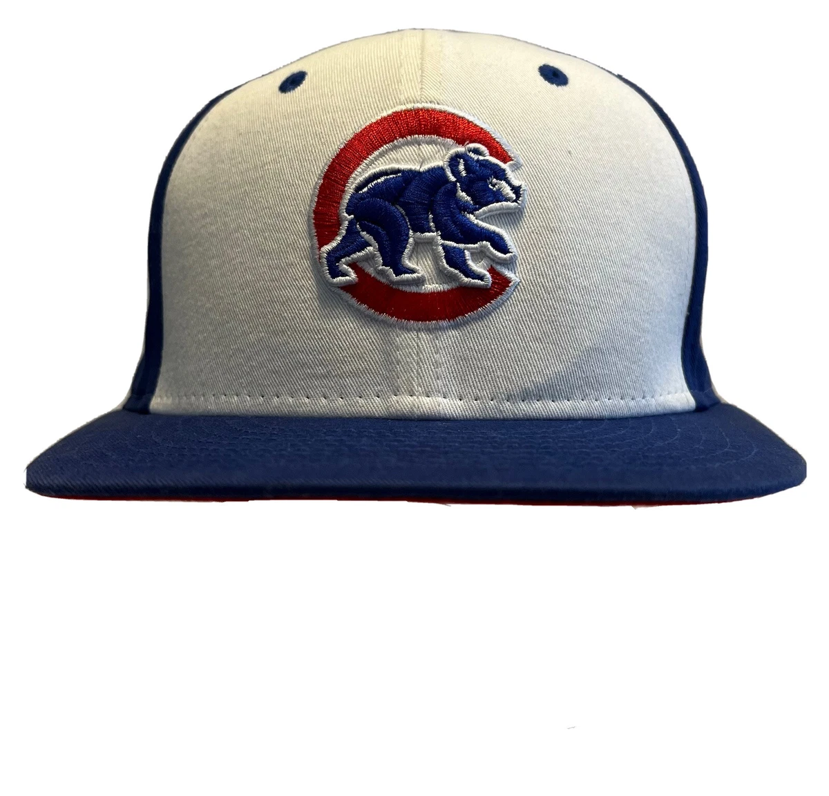 Fitted cubs hat top