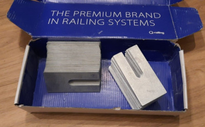 Q-railing MOD 6921, Distanzscheiben Distanzplatten Schuhschlitten f. Glasgländer
