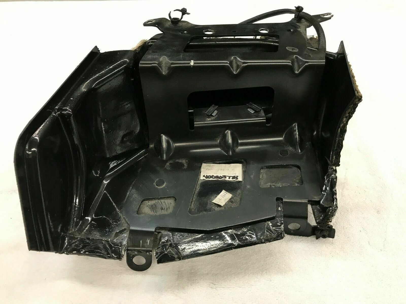 LAMBORGHINI GALLARDO PASSENGER RIGHT TAIL LIGHT HEAT SHIELD BRACKET COMPLETE OEM