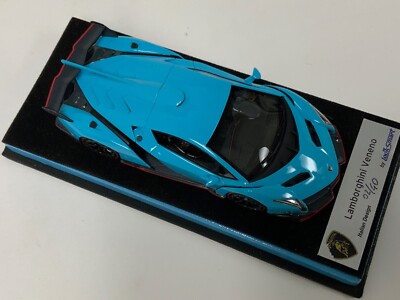 1/43 Looksmart Lamborghini Veneno Coupe in Baby Blue LS409AB