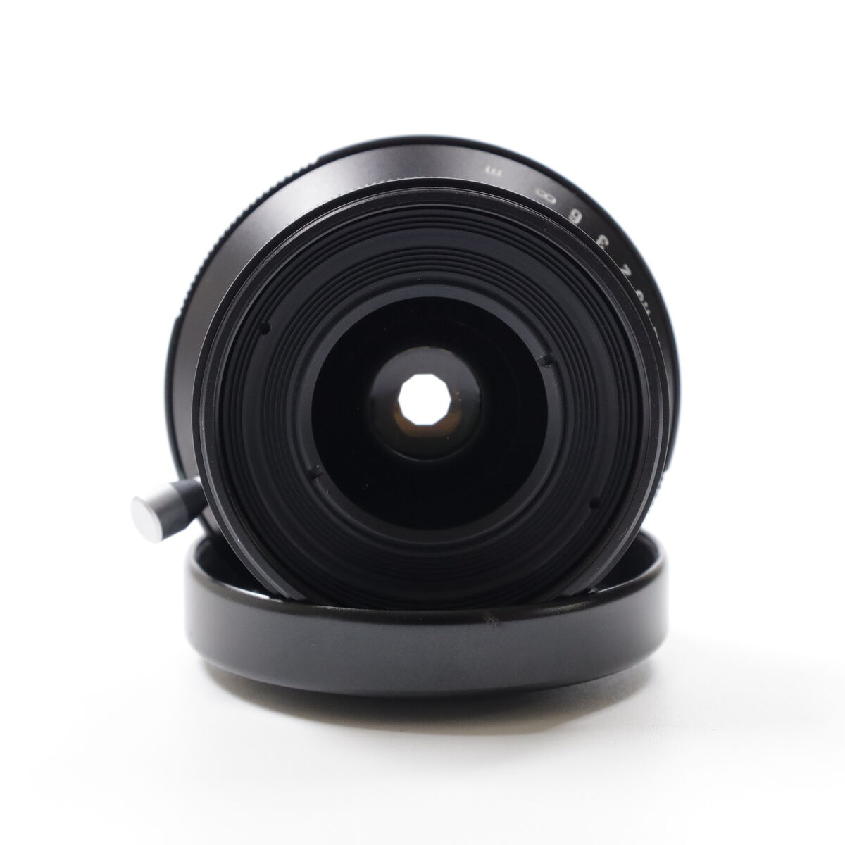 Voigtlander SNAPSHOT-SKOPAR 25mm f4 MC L39 [Near Mint Voigtlander SNAPSHOT-SKOPAR 25mm f4 MC L39 [Near Mint