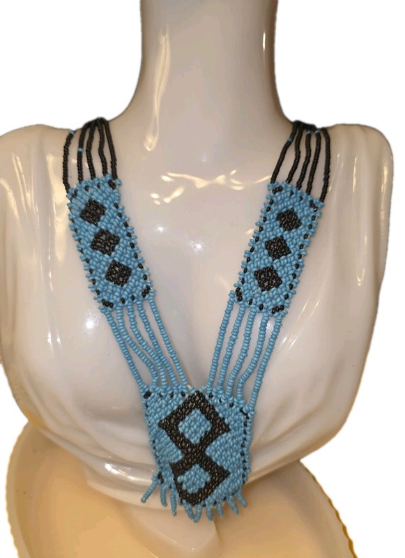 VINTAGE NAVAJO BEADED NECKLACE Light Blue And Black Beads 13 Inches