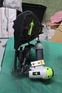 Stinger CN100B Cap Nailer