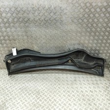 MASERATI LEVANTE SUV M161 Front Wiper Cowl Trim RHD 670066146 3.0d 30552590