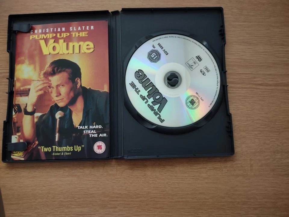 Pump Up The Volume (DVD) (Region 2) - Image 3 of 4