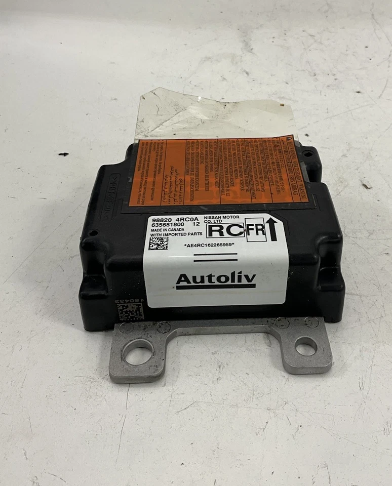 Módulo de control de diagnóstico informático Nissan MAXIMA 2016 988204RC0A OEM Foto 4 de 4