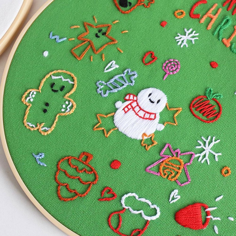 Christmas Hand Embroidery Set DIY Craft Stamped Embroidery Xmas Gifts