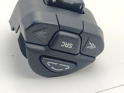 NISSAN X-TRAIL (T30) 2.5 4X4 Switch Radio Control 54355381P1 Genuine  