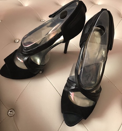 NEW RARE Guess by Marciano Madalia Black Leather/Suede Open Toe Pumps 11M $160 - Picture 7 of 12