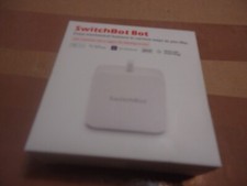 SwitchBot Bot - Press mechanical Buttons - White