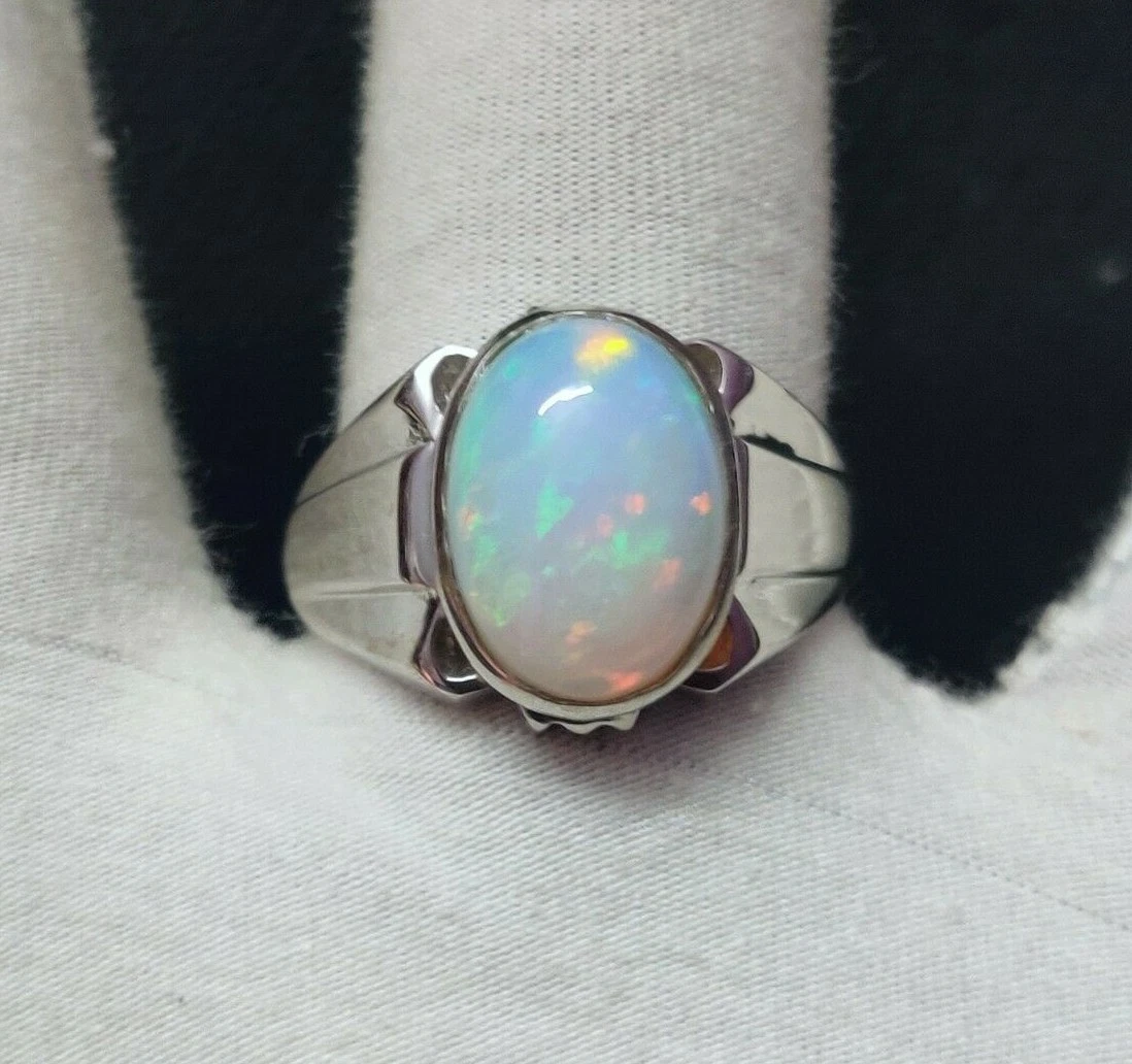 Opal Men's Squared Circle ring - 14K Yellow Gold |JewelsForMe