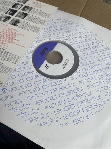 Quentin Tarantino's Pulp Fiction LaserDisc. Dolby, 2 Discs. Japanese Version - Picture 13 of 16