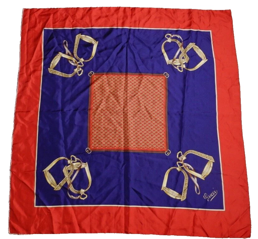 Foulard vintage Gucci Horsebit en soie 33 X 34