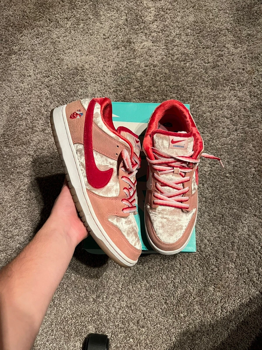 Sb dunk strangelove size 12 deals