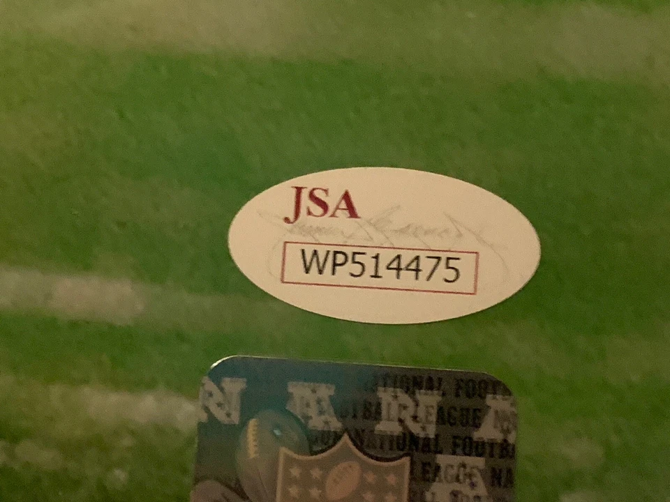 Jordan Howard Signed Chicago Bears 16x20 Photo JSA - Image 4 of 4