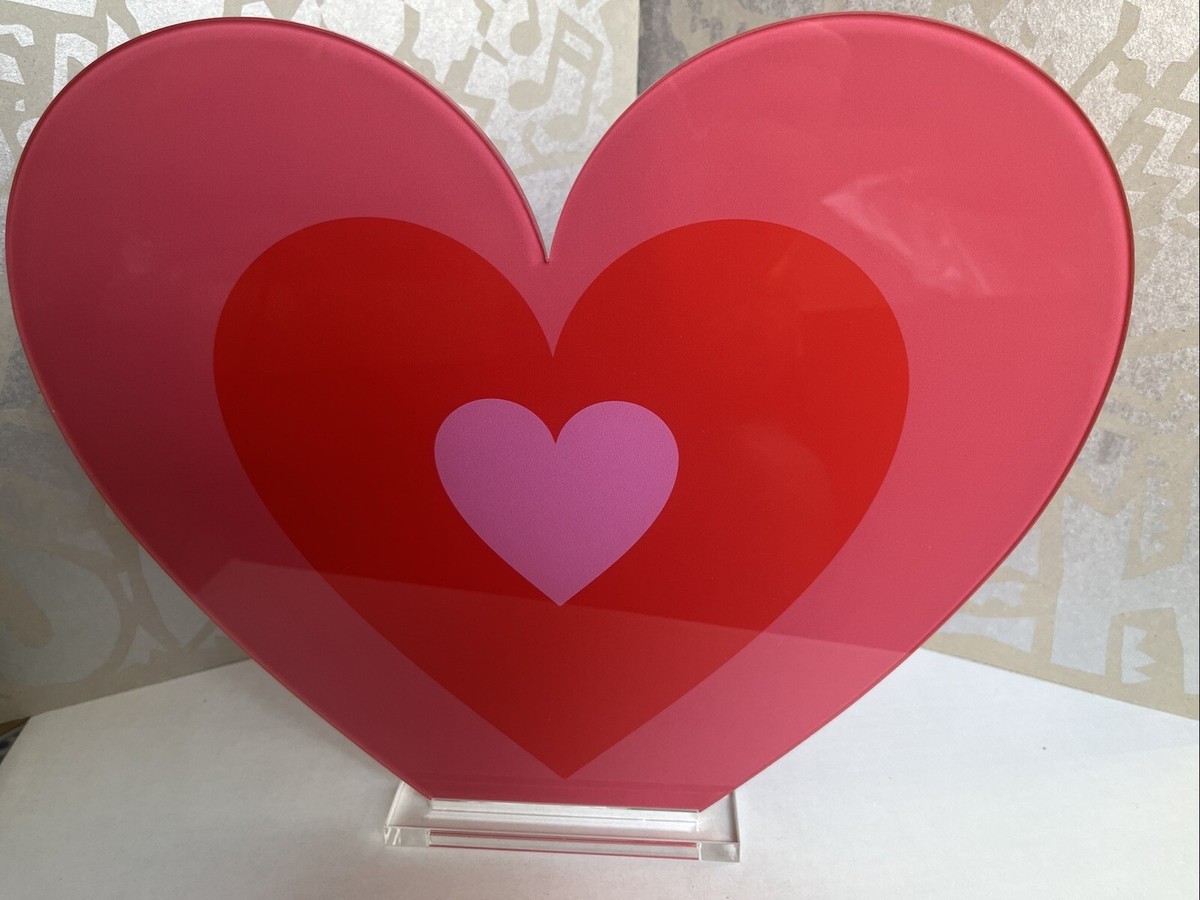 Rare Swatch Watch 2019 Heart Valentines Special Edition Advertising Showcase