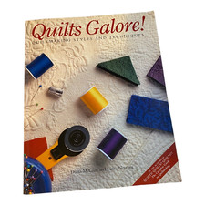 Quilts Galore: Quiltmaking Styles and Techniques by Diana McClun, Laura Nownes