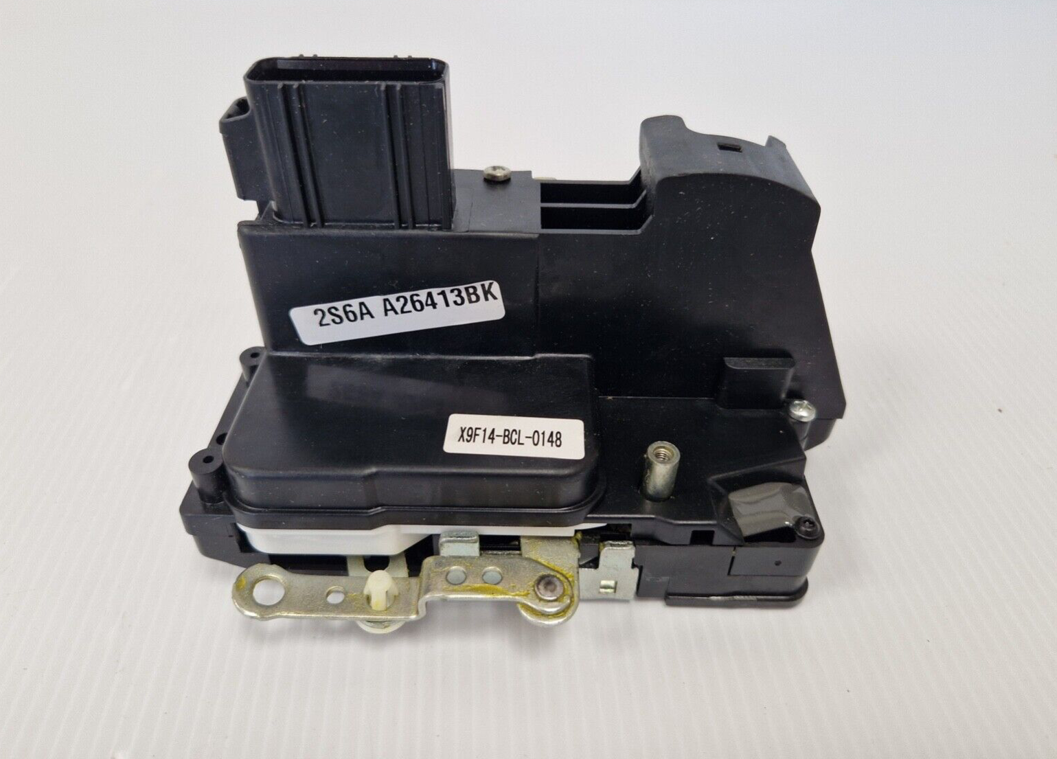 Door Lock on The Left Rear Ford Fiesta 5 JH 2s6aa26413bk 1372487 