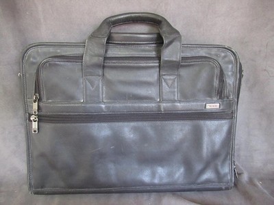 TUMI  Briefcase Bag Black Leather dl