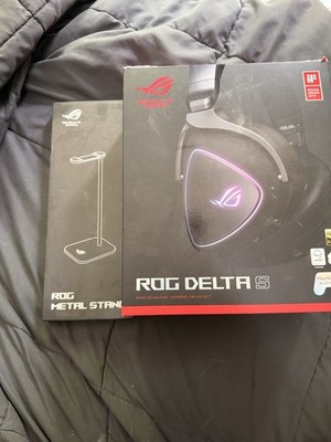 ASUS ROG Delta S Gaming Headset with ROG headset stand