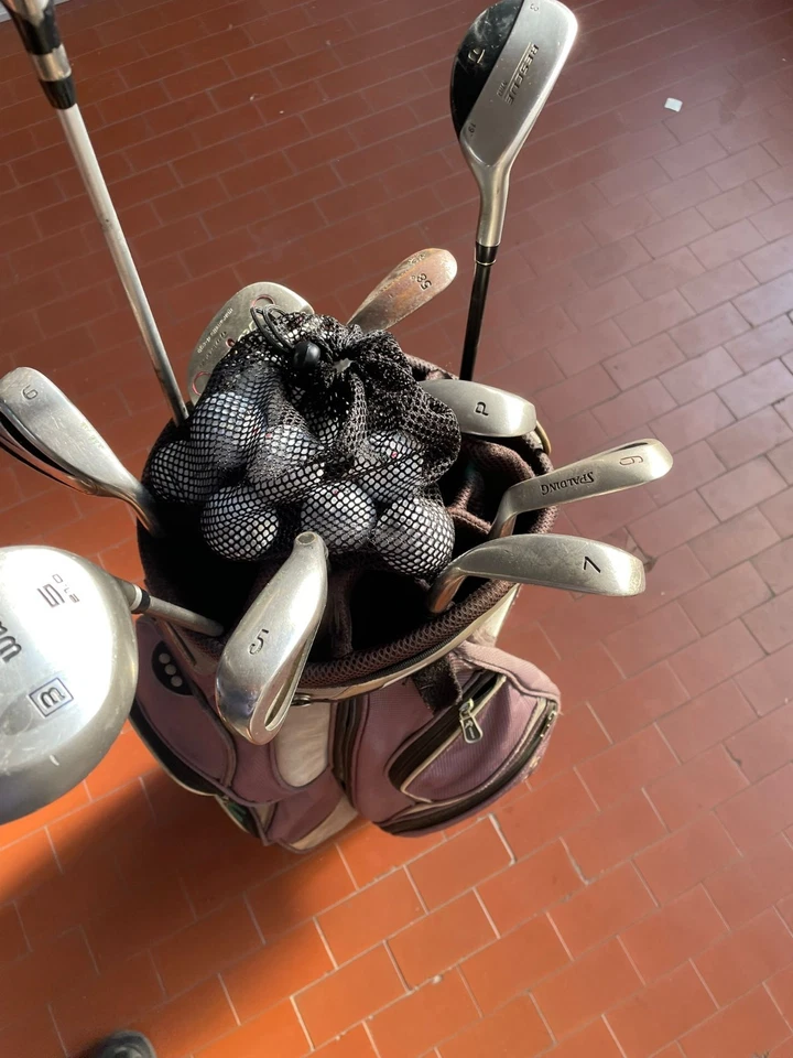 Set completo mazze da golf usate principianti con sacca, palline e accessori - Immagine 2 di 4