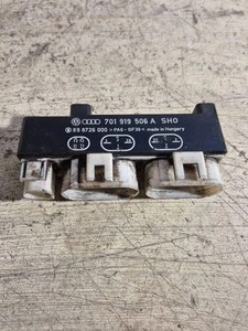 FORD GALAXY III CK Lüfterrelais 701919506A 1.90 Diesel 1998 31510285