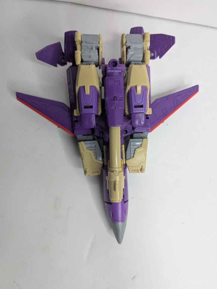 Transformers Generations Thrilling 30 Voyager Class Blitzwing Triple Changer Foto 2 de 4