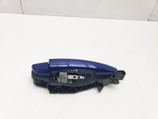 PEUGEOT 3008 P84 MK2 EXTERIOR DOOR HANDLE REAR RIGHT DRIVER SIDE IN BLUE EEG