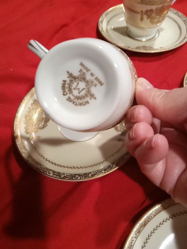GOLDENA CHINA DEMITASSE DEMI CUPS& SAUCERS SET Of Four VINTAGE JAPAN White Gold - Picture 6 of 12