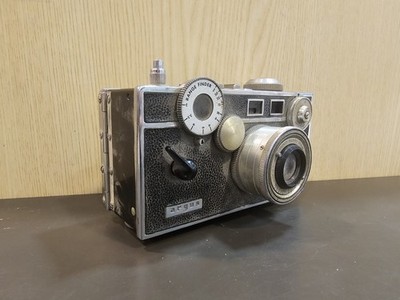 argus c3 c-3 ''brick'' 35mm rangefinder film camera with 50mm f/3.5 cintar lens* 