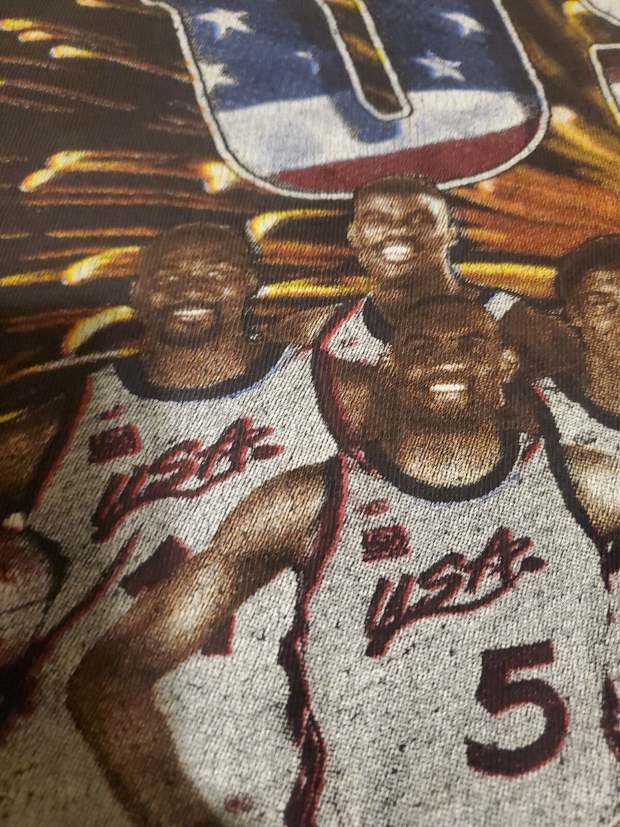 ULTRA RARE VINTAGE 1996 USA BASKETBALL DREAM TEAM 2 RAP T ULTRA RARE VINTAGE 1996 USA BASKETBALL DREAM TEAM 2 RAP T