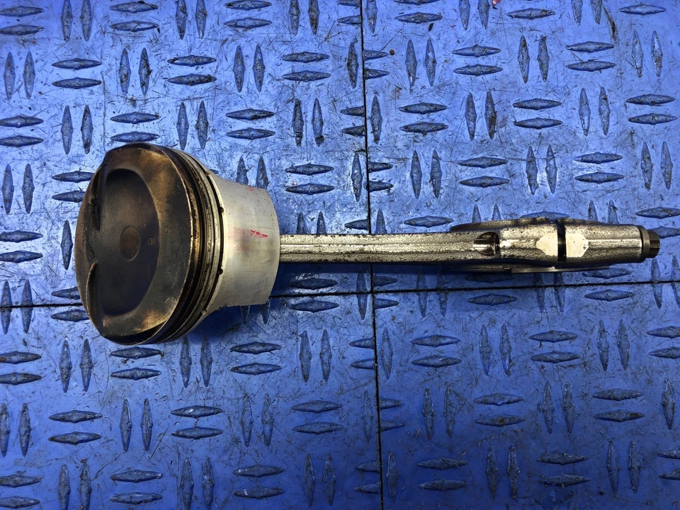 AUDI R8 2011-2015 PISTÓN MOTOR 4,2 L con biela 079107066ct OEM 2012 2013 Foto 4 de 4