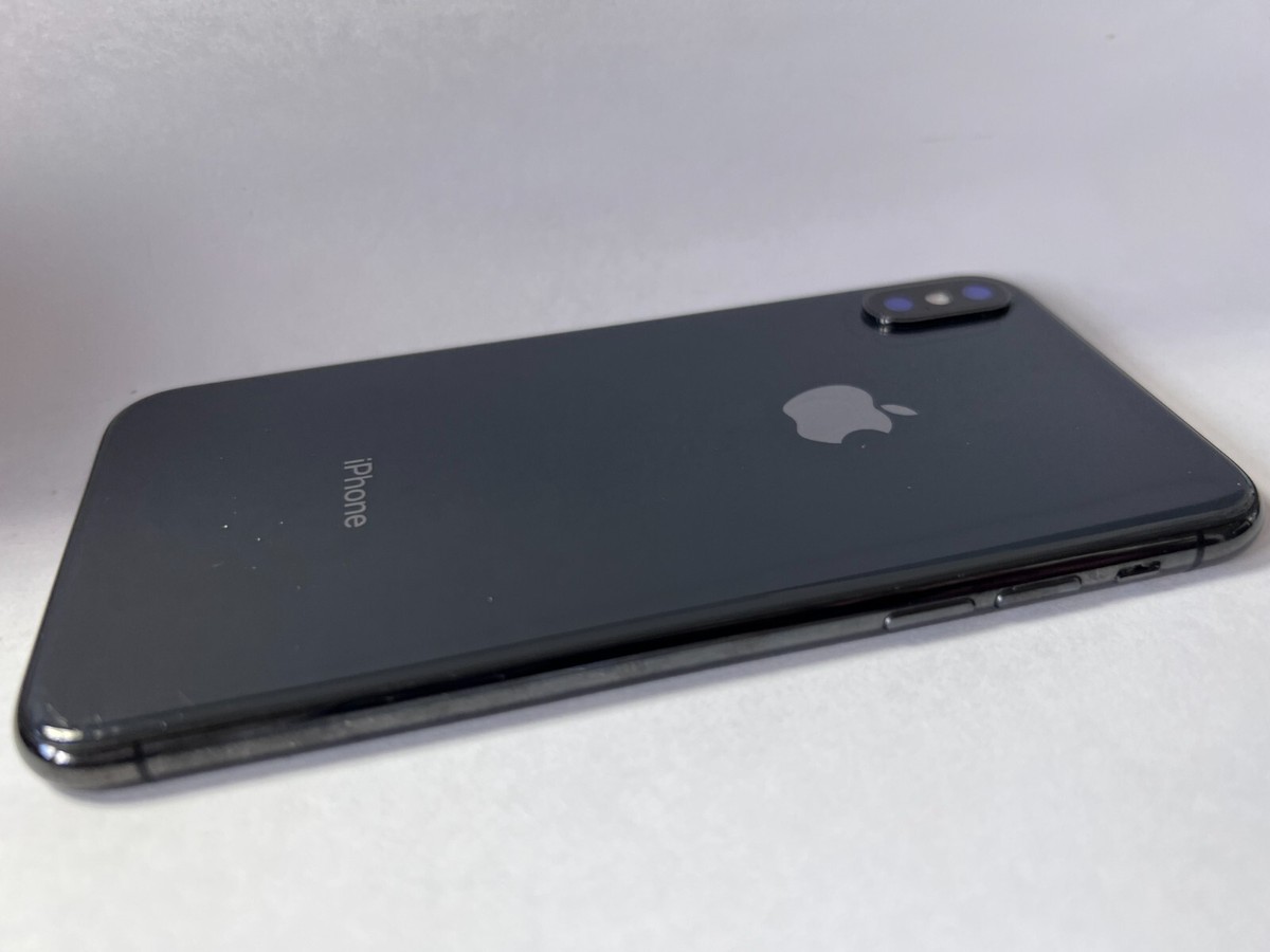 Apple iPhone X ブラック　カバー付き Genuine OEM Apple iPhone X Black Silicone Case NEW SEALED | eBay