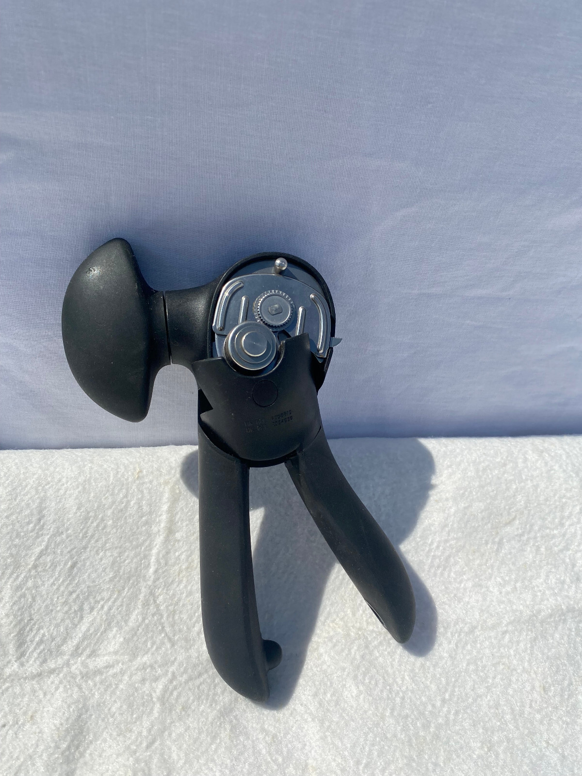 OXO Good Grips Manual Smooth Edge Can Opener Stainless Steel Cutting