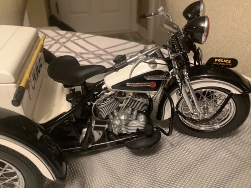 FRANKLIN COMO NUEVO 1947 HARLEY DAVIDSON MOTOCICLETA POLICÍA SERVI-CAR - Imagen 8 de 11