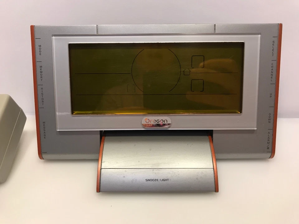 OREGON SCIENTIFIC Lucca Message Weather Center BAR933HGA no sensor - Image 2 of 4