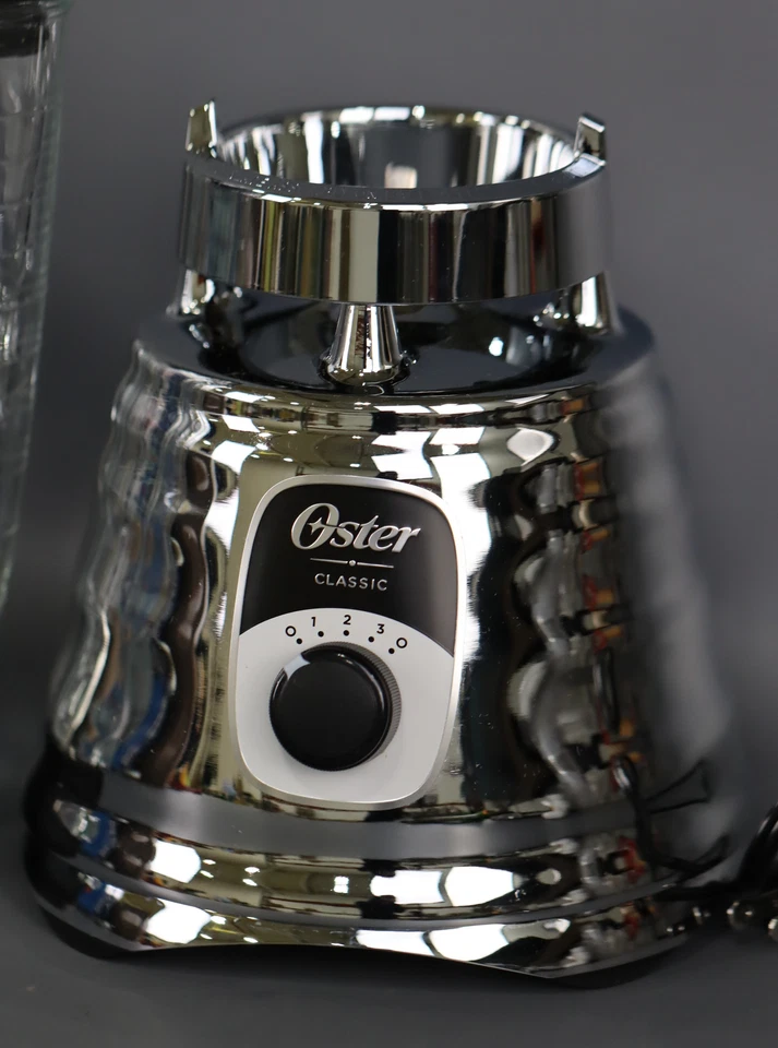Oster 原装 3 速镀铬搅拌机,6 倍耐用 5 杯玻璃罐 — 第 4/4 张图片