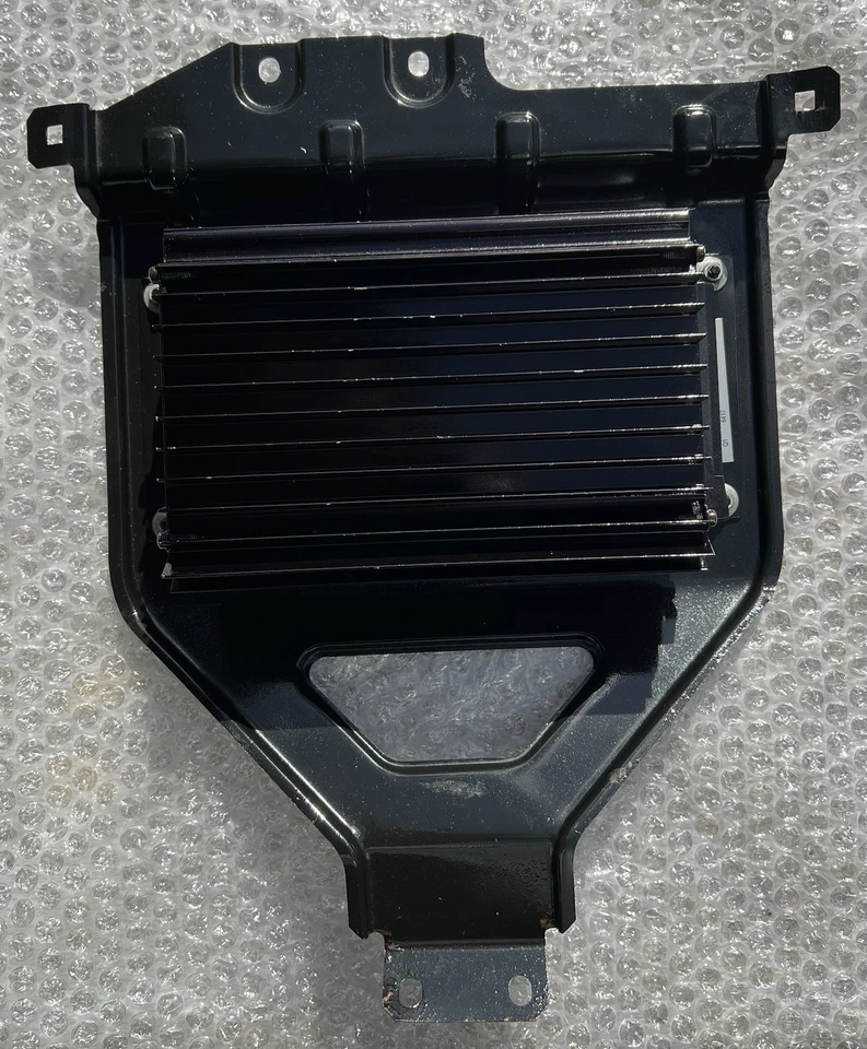 Amplificador de audio ALFA ROMEO 156 2002 GH-932AXA 60677061 [Usado] [PA96391094] Foto 3 de 4