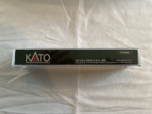 Kato N Scale Milwaukee Road FP7B Locomotive with DCC - Picture 12 of 14