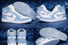 Taglia 10.5 - Nike Air Jordan 1 Retro OG High Hyper Royal Denim Blu